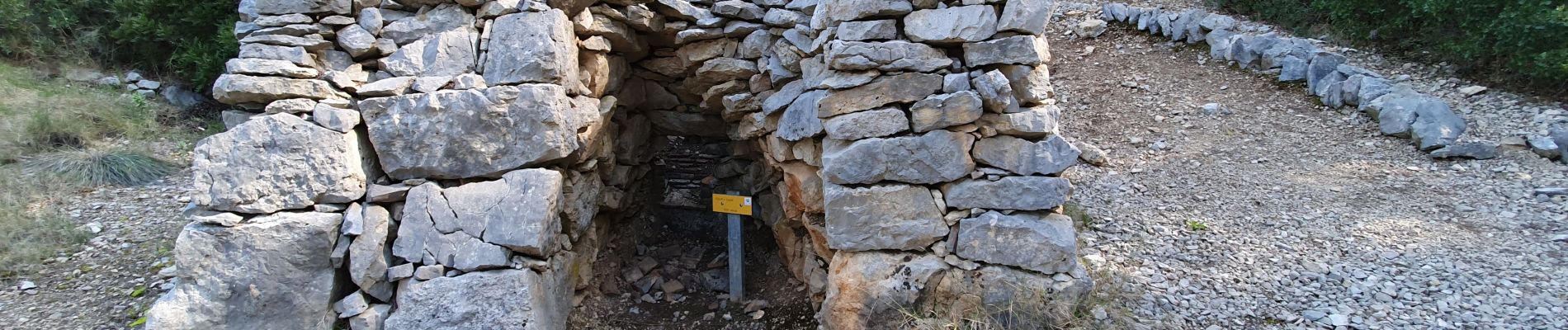 Tocht Stappen Évenos - Le broussan croupatier fin randonnée  - Photo