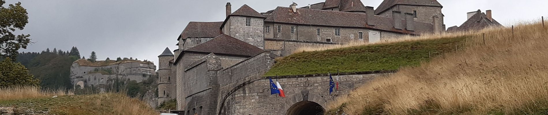 Randonnée Marche Pontarlier - GTJ 1 Pontarlier, La Cluse et Mijoux - Photo