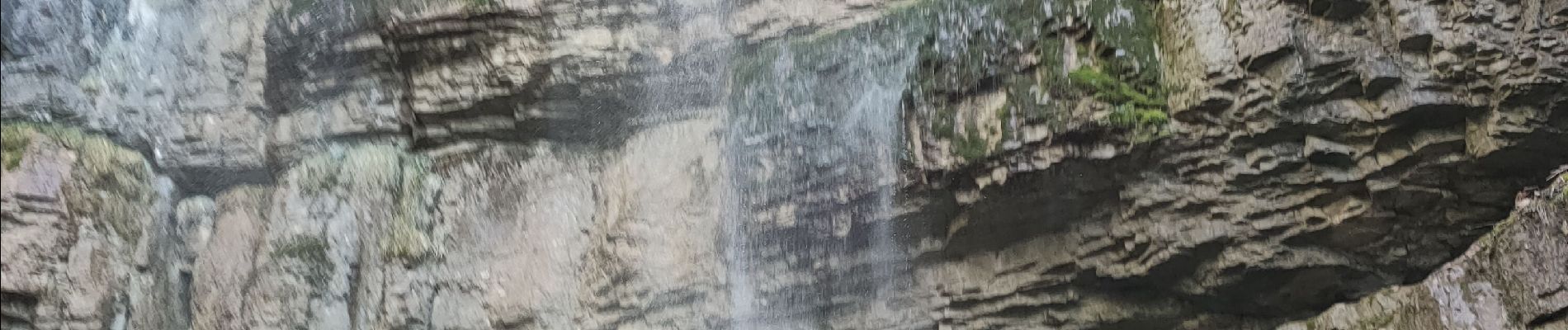 Randonnée Marche Cognin-les-Gorges - gorges du nain plus cascade de la gerlette - Photo
