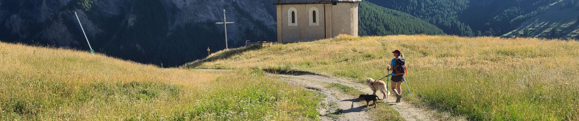 Tour Wandern Saint-Véran - Le sentier en balcon sur le Grand Canal à Saint-Véran - Photo