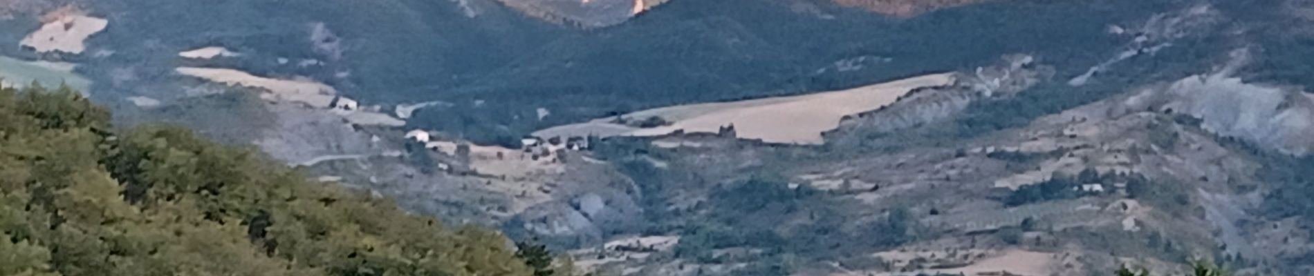 Tocht Stappen Sisteron - BEVONS    crêtes de Chapage o l s m - Photo