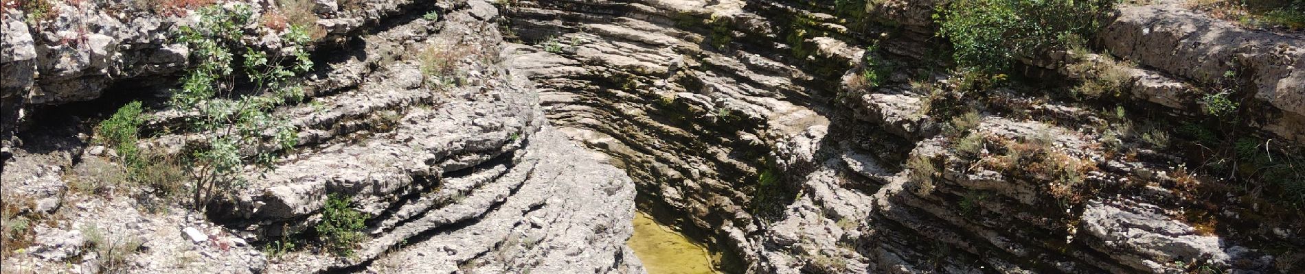 Percorso Marcia Lussas - canyon de la Louyre - Photo