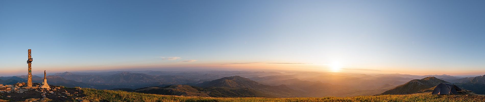 Randonnée A pied Ventasso - Casalino - Prati di Sara - Le Prese - Monte Cusna - Photo