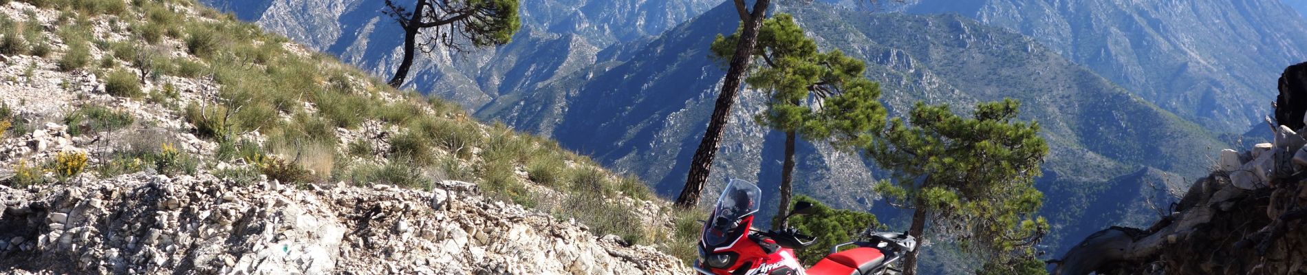 Excursión Motocross Nerja - Haut dessus de Frigiliana et Canillas de Albaida 2 - Photo
