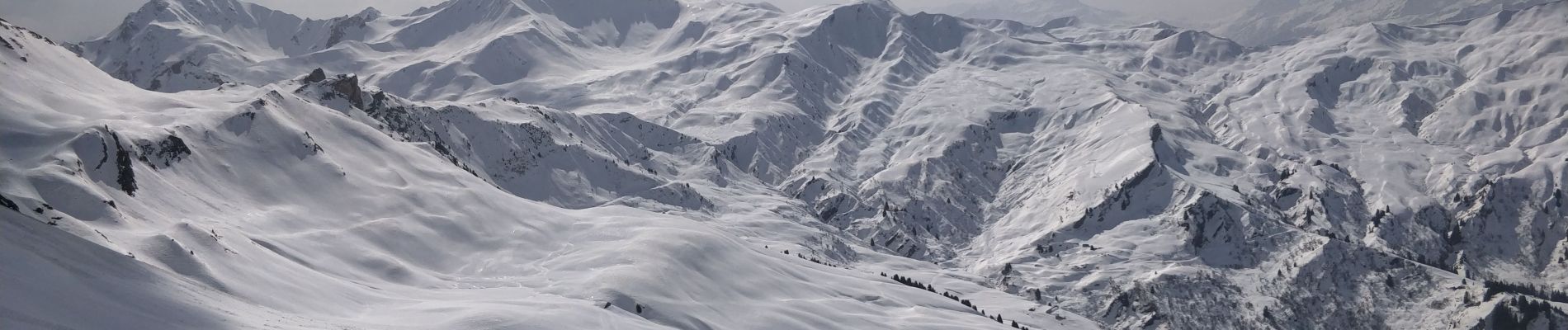 Tour Skiwanderen Beaufort - Le Mapaz- les Accrays - les Eaux Rouges - Passage de Miraillet- retour par les Avals. - Photo