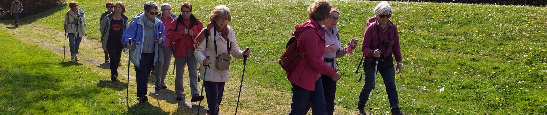 Tocht Stappen Serres-Castet - serrescastet RSFait - Photo