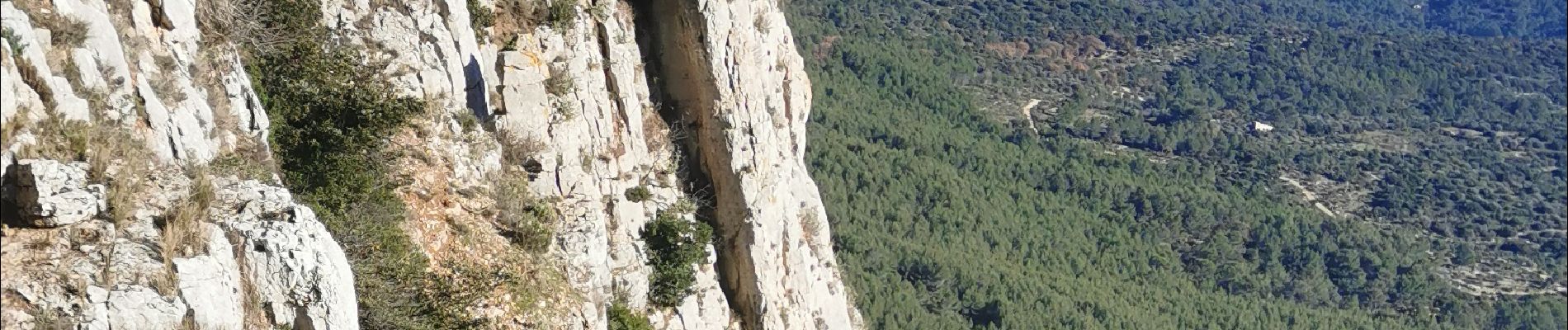 Randonnée Marche Belgentier - Belgentier vers barres de Cuers - Photo