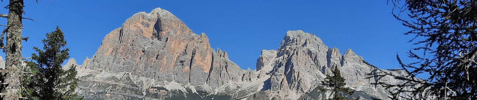 Trail Walking Cortina d'Ampezzo - Tofana di Rozes et refuge Giussani  - Photo