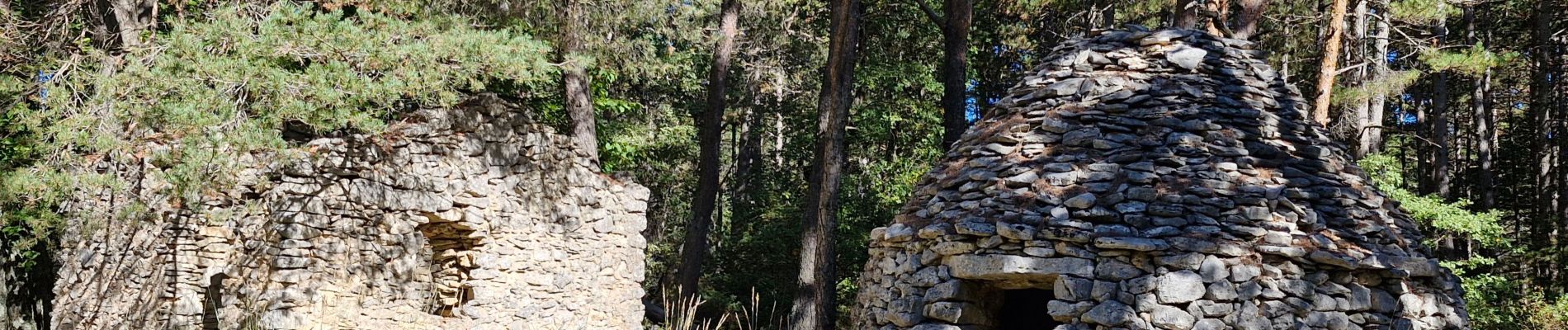 Tour Wandern Saint-Saturnin-lès-Apt - les aigiuer - Photo