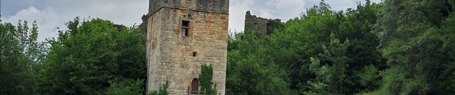 Randonnée Marche Lissac-sur-Couze - boucle lac de causse - Photo