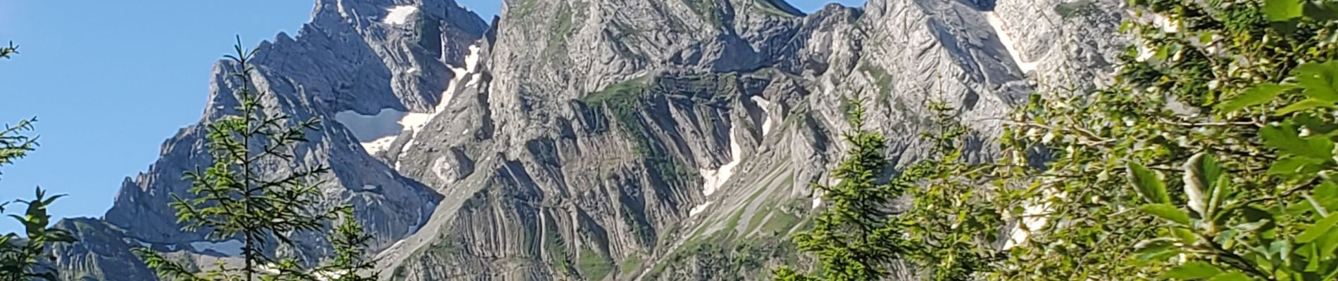 Percorso Marcia La Clusaz - aravis aiguille verte combe borderan 12kms  987m - Photo