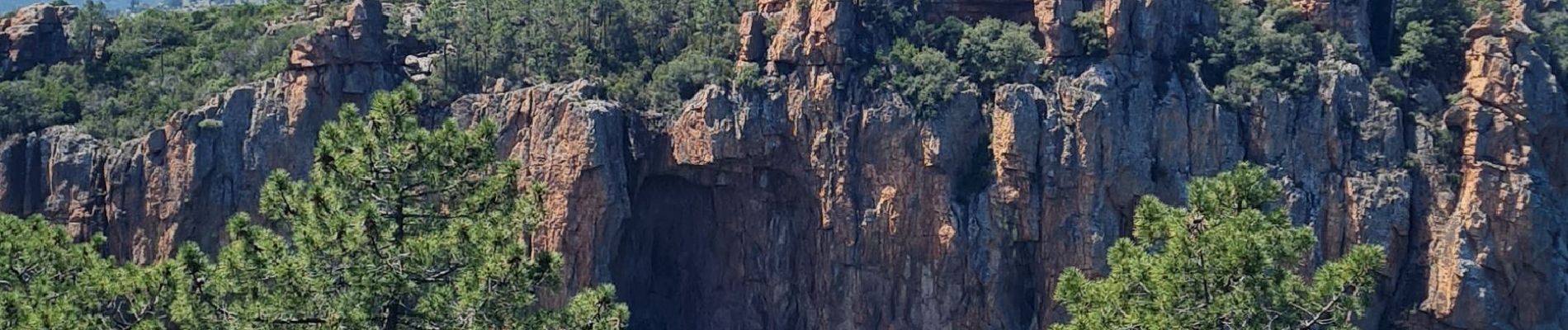 Tocht Stappen Roquebrune-sur-Argens - blavet - Photo