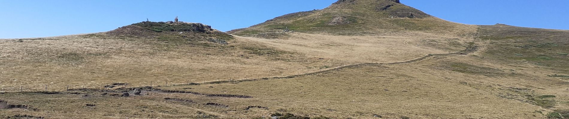 Trail Walking Chastreix - boucle de la fontaine salée  - Photo