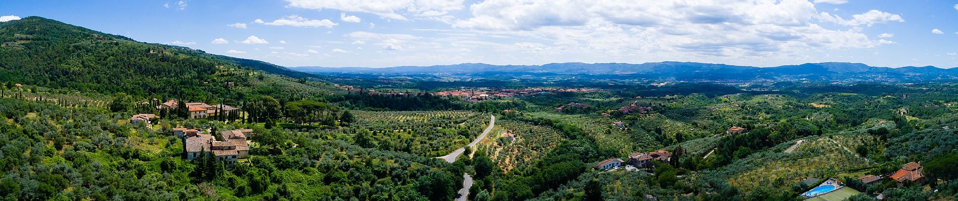 Tocht Te voet Loro Ciuffenna - IT-33 - Photo