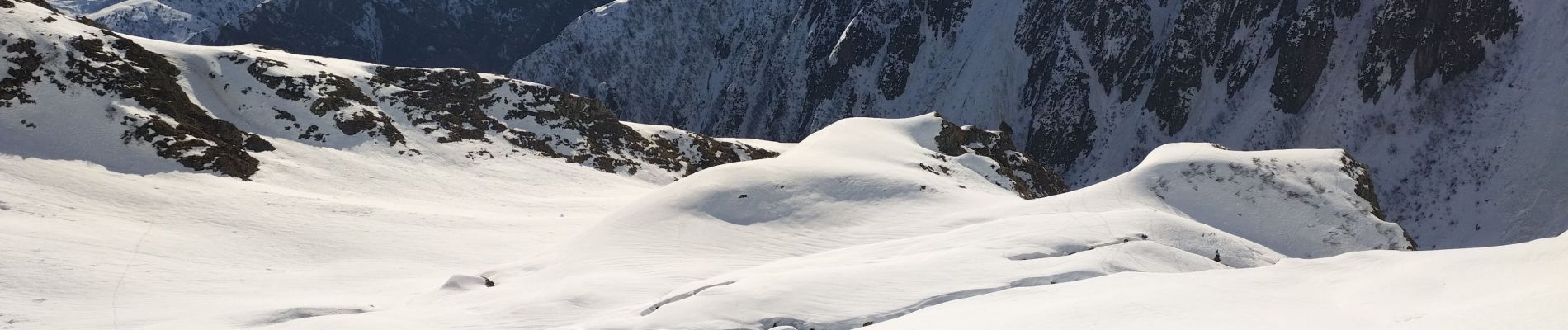 Excursión Esquí de fondo Saint-Colomban-des-Villards - col des Balmettes et descente dans la combe rousse  - Photo