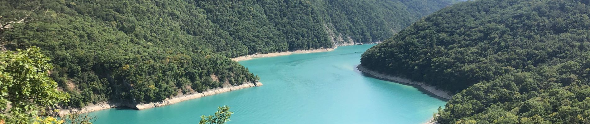 Randonnée Marche Avignonet - Avignonet descente au lac depuis le camping naturiste - Photo