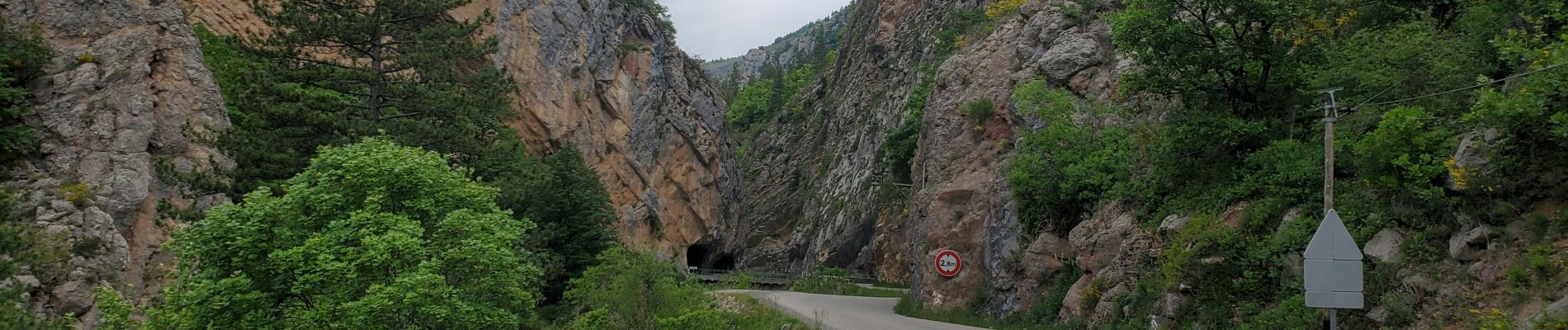 Tour Wandern La Javie - vélodrome esclangon 17kms 1049m - Photo