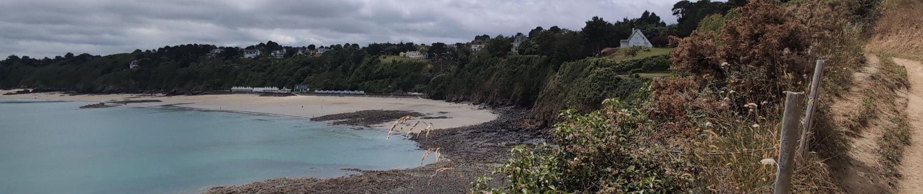 Tour Wandern Tréveneuc - Tréveneuc Chapelle Saint-Marc - GR34 Plage de la Banche - 24.8km 420m 5h35 (40mn) - 2024 07 03 - Photo