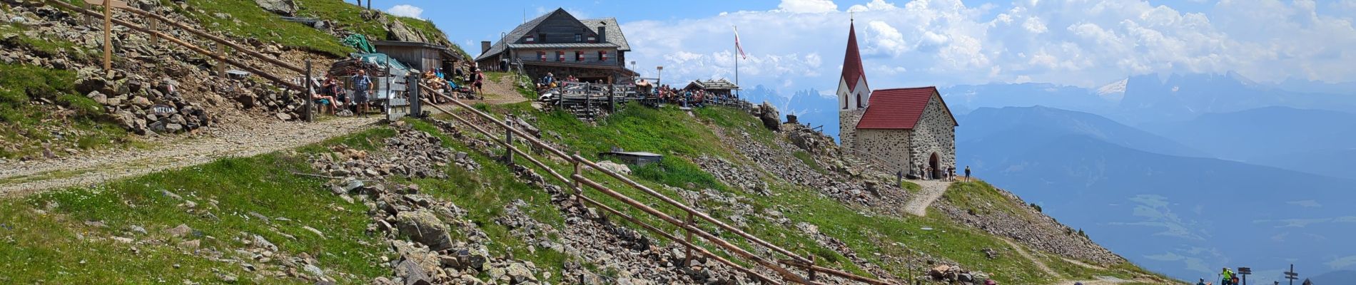 Tour Wandern Klausen - Latzfonser Kreuz - Photo