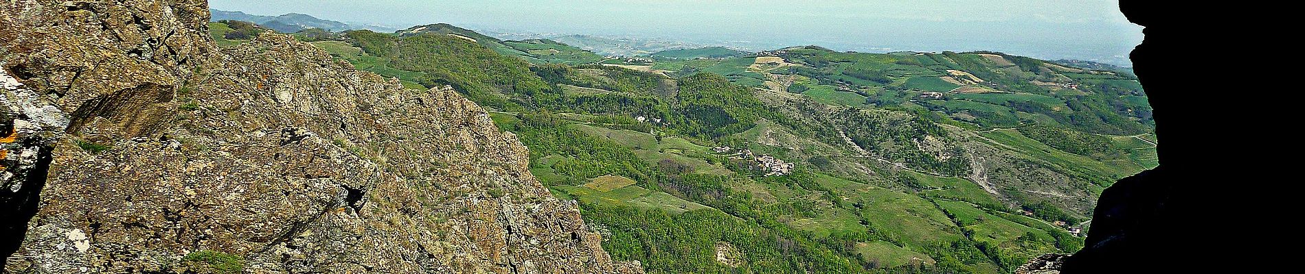 Trail On foot Bobbio - Perino - Oratorio di Pietra Parcellara - Photo