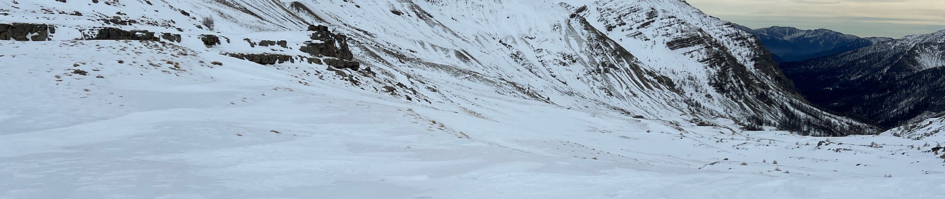 Tour Schneeschuhwandern Saint-Dalmas-le-Selvage - Col de la Moutière - Photo