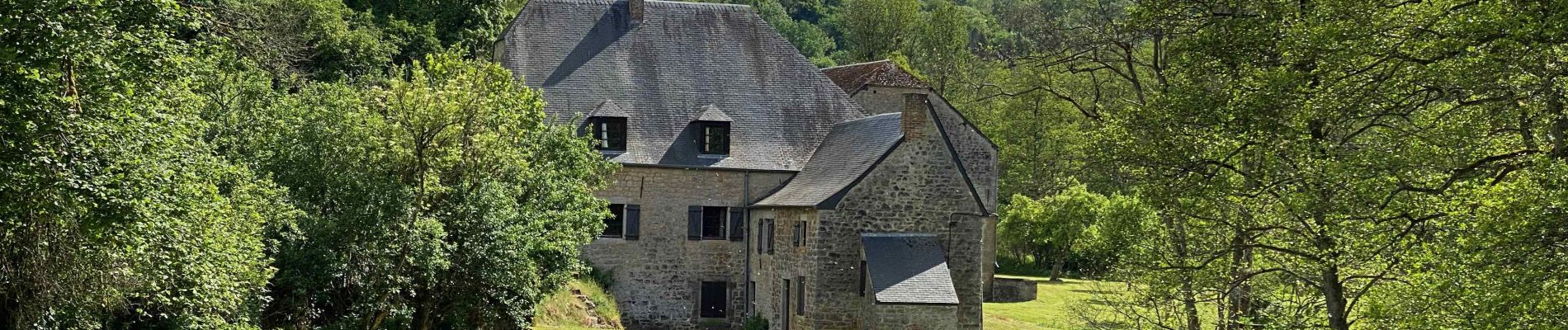 Tocht Stappen Doische - Vallée de l'Hermeton - Photo