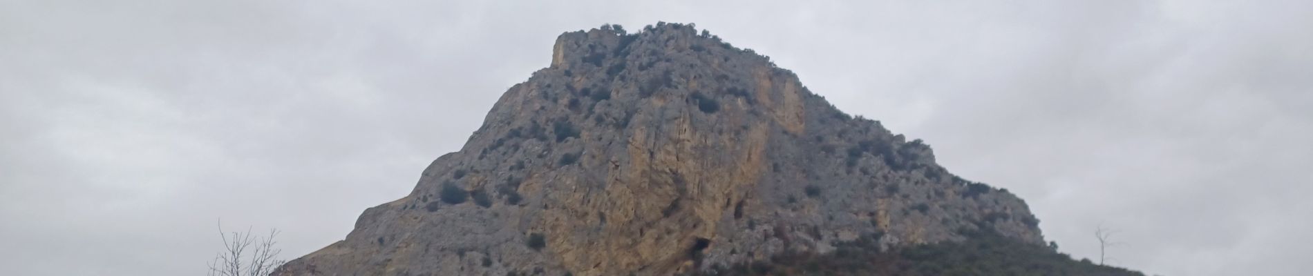 Excursión Senderismo Volx - VOLX . TOUR DE LA ROCHE AMÈRE 0 L M - Photo