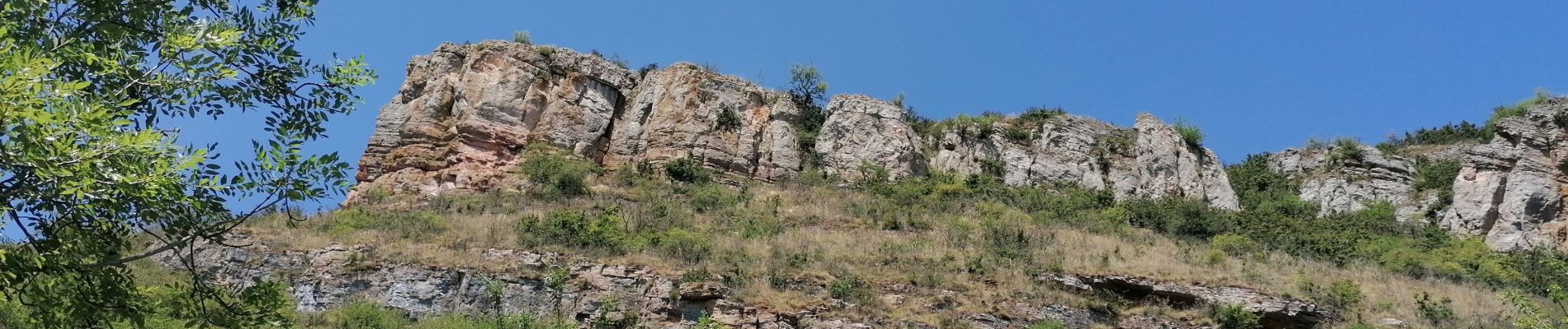 Excursión Senderismo Solutré-Pouilly - roche de solutre - Photo