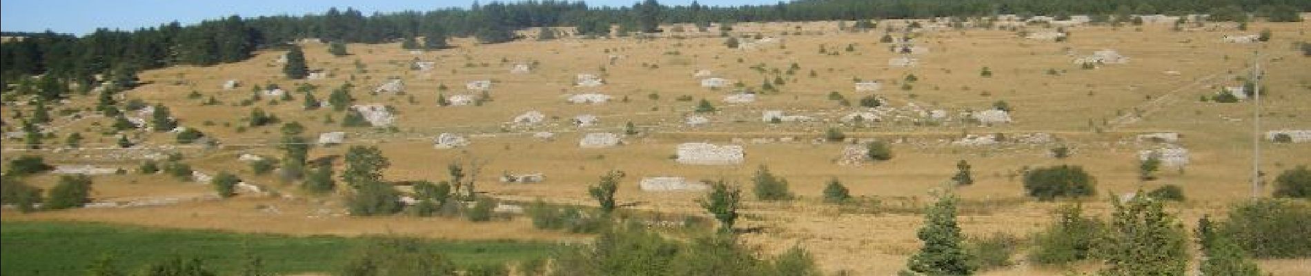 Excursión A pie La Canourgue - Dimanche 12 mai - Photo