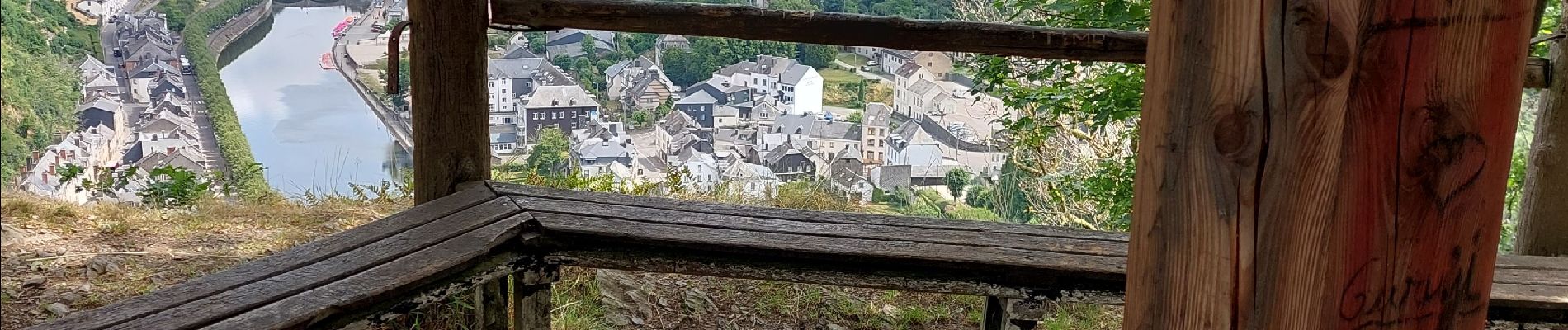 Trail Walking Bouillon - rocher du pendu bouillon - Photo