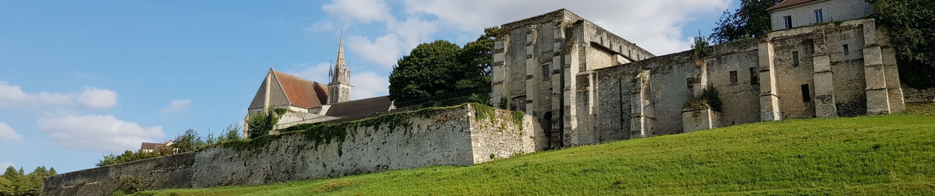 Tour Wandern Crépy-en-Valois - crépy en valois - Photo