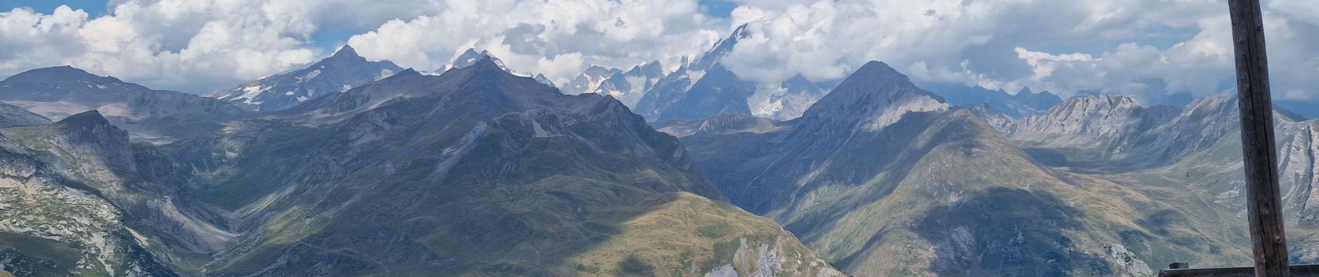 Tocht Stappen La Thuile - Col du Petit Saint Bernard France/Italie - Photo