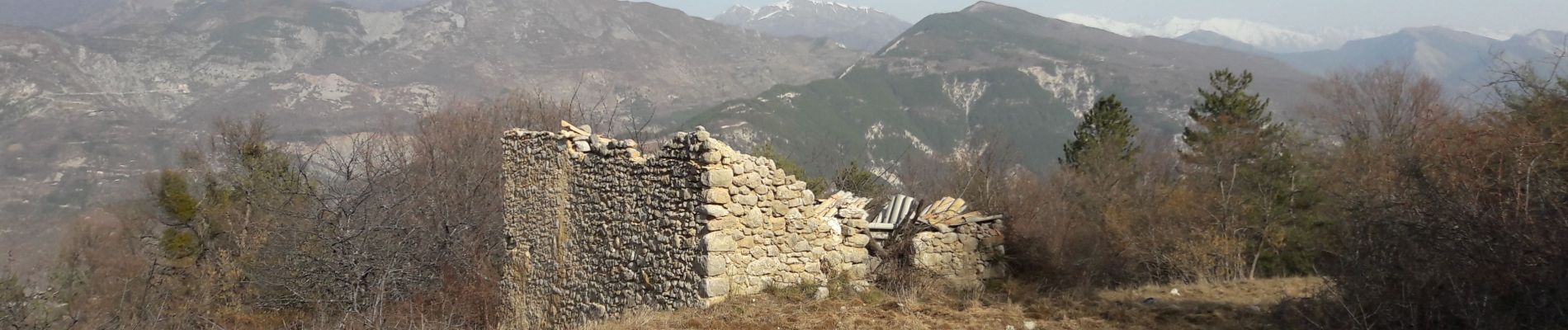 Percorso Marcia Poggeto Tenieri - La villa du Collet - Puget Theniers La Penne par le GR510 et les Aigas - Photo