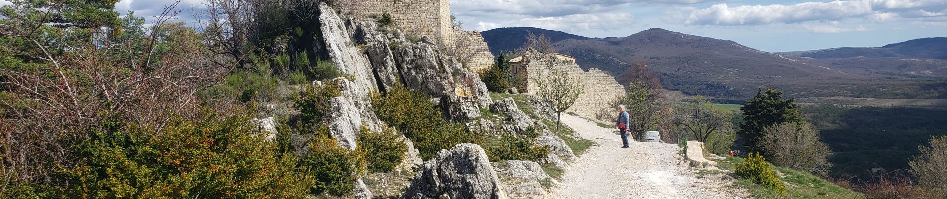 Tour Wandern Bargème - Bargème autour - Photo