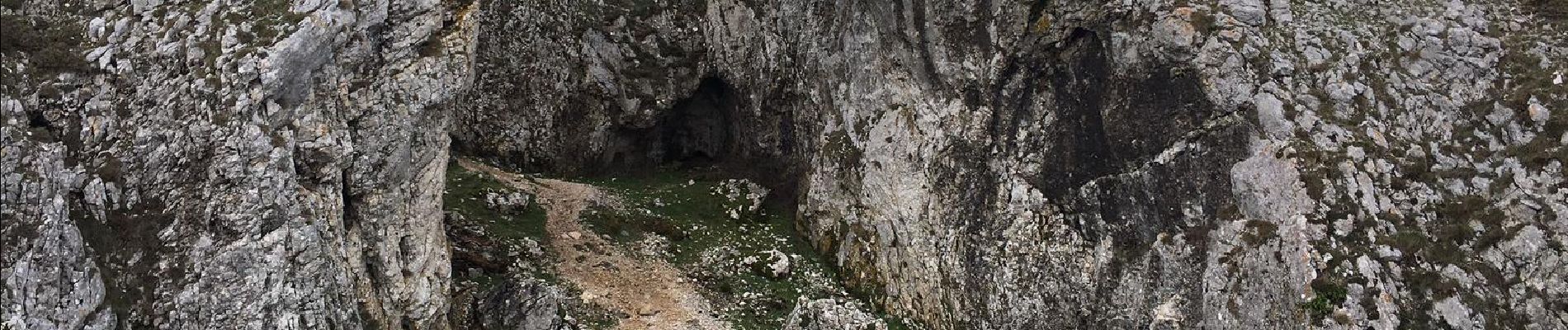Trail Walking Andia - Arc de Portupekoleze et grotte de Lezaundi  Puerto Lizarraga  - Photo
