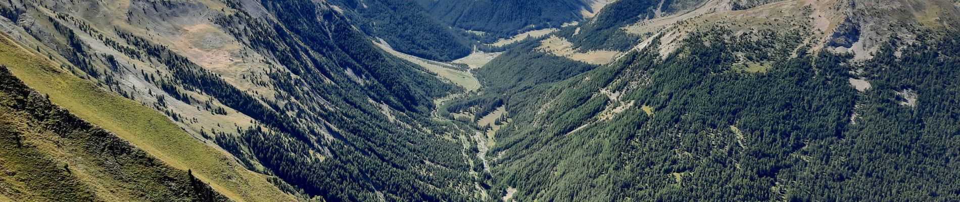 Tour Wandern Crévoux - cretes de la ratelle - Photo