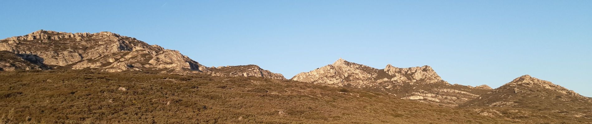 Randonnée Marche Eyguières - Tour des Opies via le Vallon des Glauges - Photo