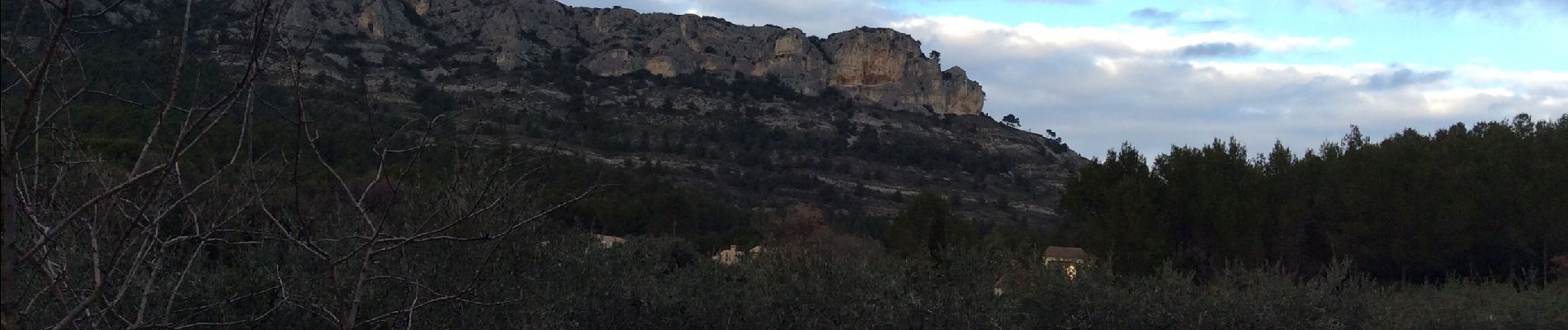 Tour Wandern Mérindol - PF-Mérindol - Les Drailles Mérindolaises - Photo