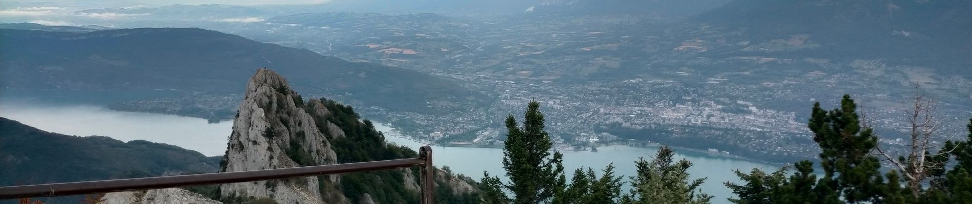 Tocht Stappen Le Bourget-du-Lac - dent du chat par mollard noir départ parking des côtes  - Photo