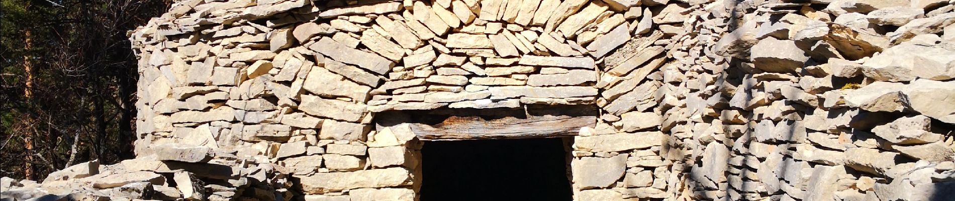 Randonnée Marche Barret-de-Lioure - la cabane de Cyprien - Photo