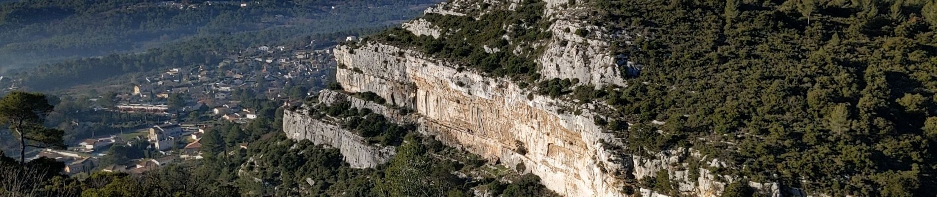 Tocht Stappen Belcodène - Grotte du Tonneau depuis Belcodene  - Photo