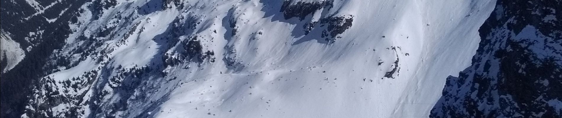 Tour Skiwanderen Laval-en-Belledonne - col du Rafour et couloir ouest de la montagne de Barlet - Photo