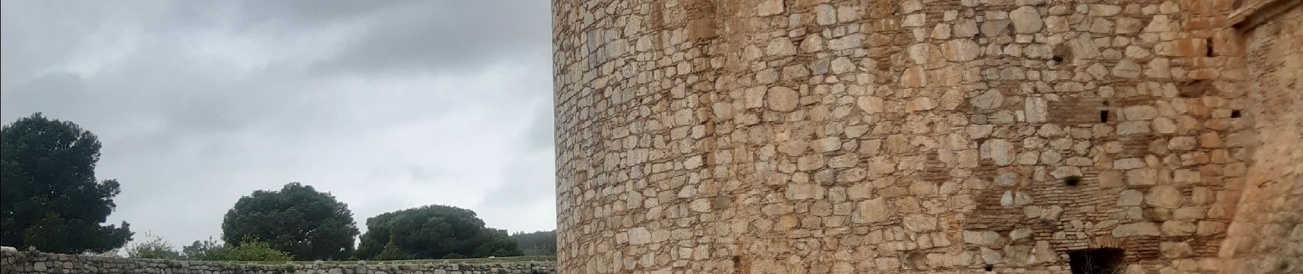 Tour Wandern Salses-le-Château - citadelle de Salse  - Photo