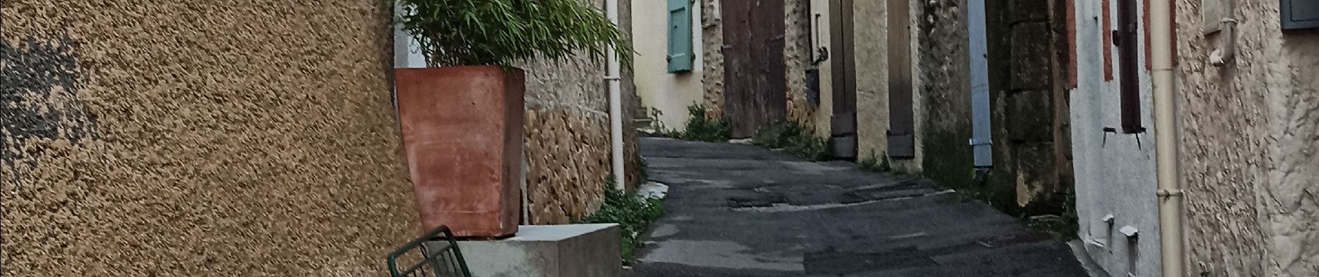 Tour Wandern Les Mées - Penitents des Mées  - Photo