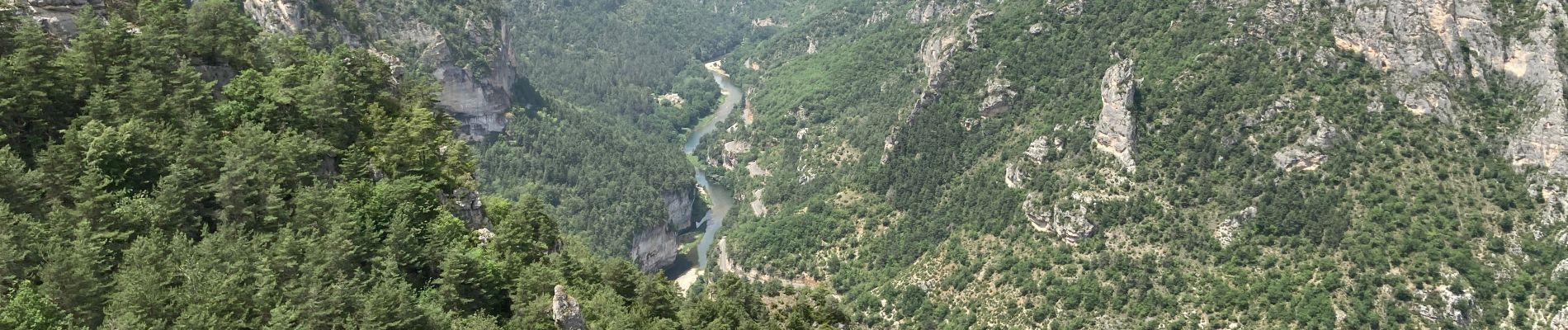 Tour Wandern La Malène - Le roc des Hourtous et roc du Serre - Photo