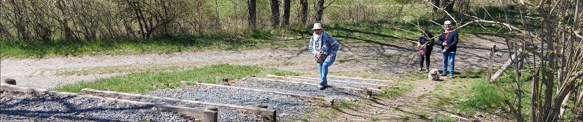 Tour Wandern Sainte-Ode - sentiers artistique d'Orti (Amberloup) - Photo