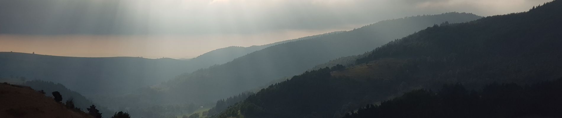 Tour Wandern Cubières - E7 Les Alpiers - Pont de Montvert GR70 - Photo