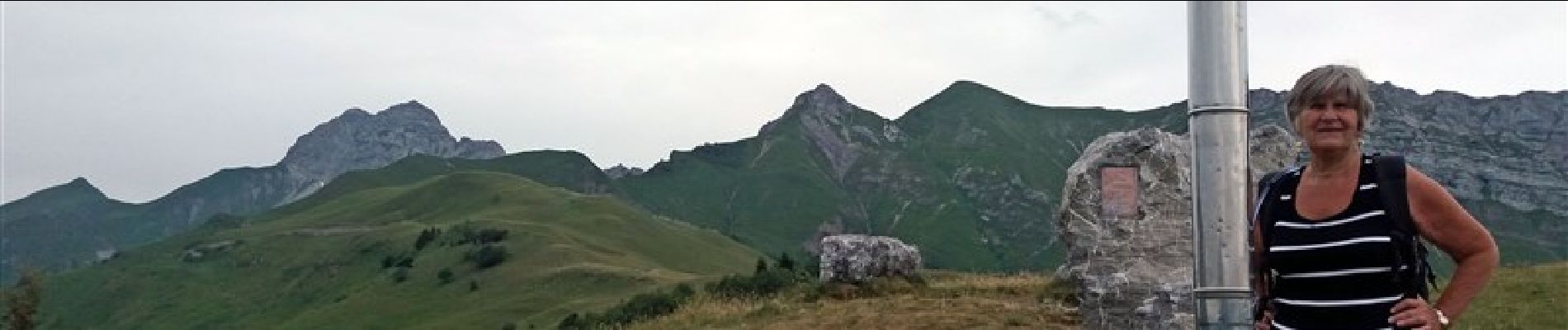 Randonnée Marche Jarsy - BAUGES: PRECHEREL - CROIX D'ALLANT - PLAN DE LA LIMACE - en direction du Mont de la Coche - Photo