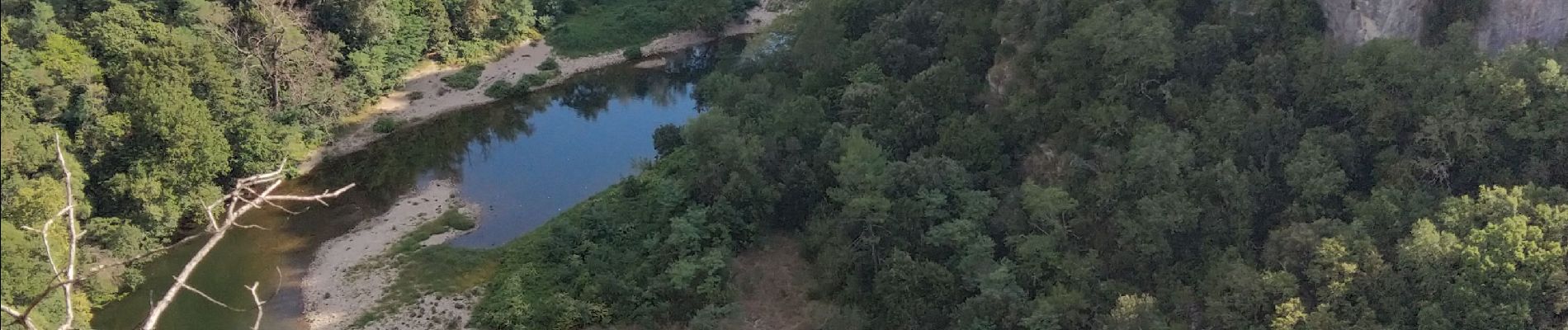 Tocht Stappen Berrias-et-Casteljau - balade de la corniche - Photo