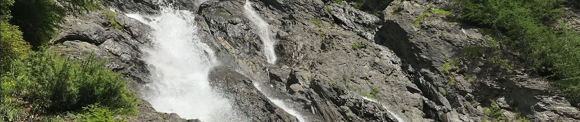 Trail Walking Sainte-Foy-Tarentaise - A la recherche de la cascade de la raie  - Photo